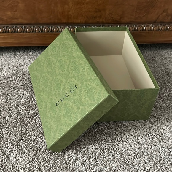 Beautiful Gucci Green Shoebox Gift Box New - Picture 1 of 5